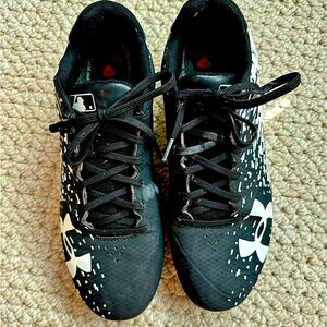 Under Armour baseball cleats